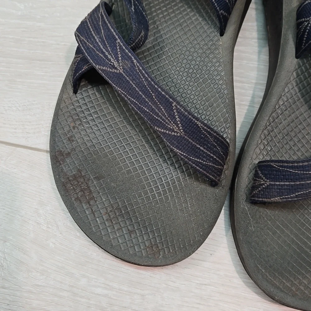 Chaco Mens Outdoor hiking sandals shoes sz 12